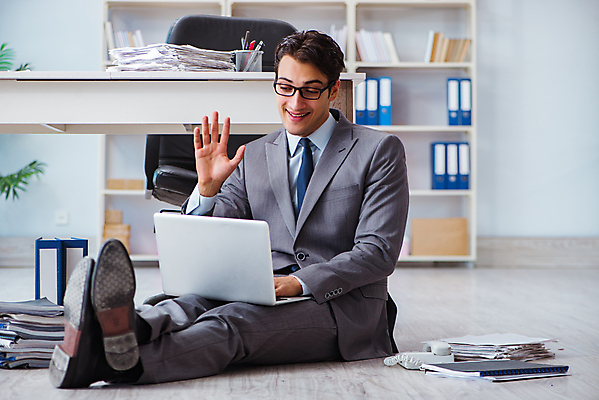 포토 JPG 해외이미지 직업 행복 인터넷 비즈니스 노동자 바닥 대화 앉기 사람없음 노트북 컴퓨터 사무실 쌓기 공책 웹 인사 업무 작업 비즈니스맨 뉴스 가득함 보고서 경영자 바쁨 폴더 업무과다 경례 바인더 야근 온라인 마감 세금 회계사 실종 해외202105 해외포토 남자 감정 모션 문구용품 말하기 전자제품 사무용품 예절 직장인 사건 리더 파일 파일형식