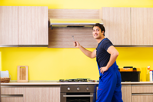 포토 JPG 해외이미지 직업 행복 가구 노동자 주택 사람없음 내부 목재 주방 장비 공구 스패너 잡기 업무 부채 변화 수리 난로 청소 캐비닛 목수 냄새 고정 DIY 유지 국회 조립 배관공 배기가스 설치 업그레이드 재주꾼 필터 해외202105 해외포토 나무 감정 생활용품 컨셉 재료 모션 취미 건물 도구 작업 난방기 사물함 파일형식