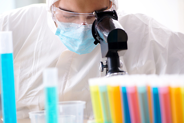 포토 JPG 해외이미지 학생 응시 과학 유리 건강 현미경 실험 사람없음 약 의사 액체 실험실 바이러스 보호 생명공학 연구원 과학자 플라스크 분석 생물학 비커 미생물 유리그릇 튜브 박테리아 발견 조제 화학물질 화학자 해외202105 해외포토 직업 그릇 시선 교육 컨셉 의학 재질 생물 실험기구 의료진 화학 만들기 학자 파일형식