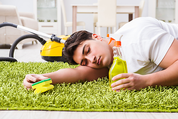 포토 JPG 해외이미지 직업 라이프스타일 응시 가사 가정 남편 노동자 바닥 주택 피곤 사람없음 카펫 방 장비 잠 최고 업무 씻기 쓰레기 폐기물 빗자루 청소 서비스 주부 먼지 청소부 위생관리 진공 해외202105 해외포토 시선 컨셉 관리 건물 생활 청결 작업 청소도구 파일형식