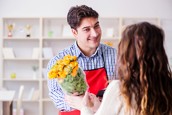 포토 JPG 해외이미지 식물 꽃 꽃다발 꽃무늬 자연 주택 미소 취미 사람없음 초록색 장미 판매 상점 정원 튤립 성장 축하 잡기 업무 생일 개화 캔 구매 다발 꽃집 고객 카네이션 확인 주기 원예 기회 결재 질서 보여주기 돌봄 원예사 해외202105 해외포토 직업 기념일 컬러 컨셉 무늬 비즈니스 모션 표정 건물 쇼핑 예절 작업 생태계 파일형식