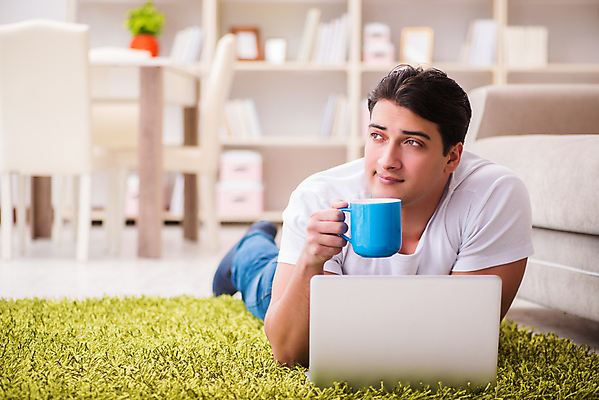 포토 JPG 해외이미지 직업 학생 교육 커피 음료 인터넷 비즈니스 휴가 거리 주택 직장 사람없음 노트북 학습 컴퓨터 독서 공책 꿈 시험 마시기 업무 작업 강의 준비 컨설턴트 멀리 온라인 단절 블로거 프리랜서 해외202105 해외포토 회사 모션 문구용품 건물 전자제품 전문직 상담 파일형식