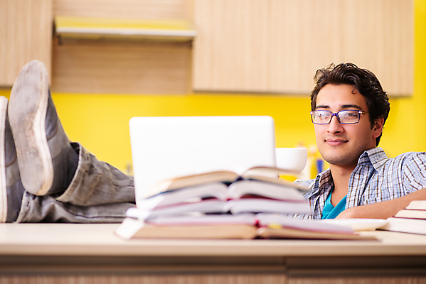 포토 JPG 해외이미지 학생 교육 행복 커피 인터넷 학교 거리 사람없음 책 컵 노트북 학습 스터디 컴퓨터 독서 쌓기 주방 시험 정보 마시기 도서관 아침식사 교과서 준비 흥분 대학교 온라인 많음 연습생 해외202105 해외포토 식기 감정 음료 컨셉 모션 교재 전자제품 식사 연습 파일형식