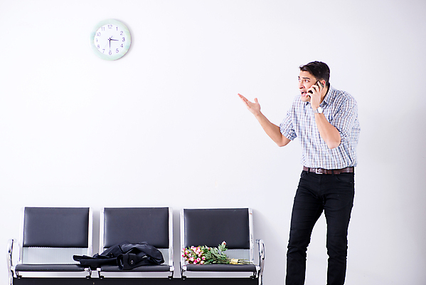 포토 JPG 해외이미지 꽃 어린이 꽃다발 남편 모바일 주택 건강 병원 말하기 대화 사람없음 스마트폰 핸드폰 장미 임산부 환자 분노 긴급 아기 시간 아내 비즈니스맨 복도 기다림 아빠 공항 다발 불안 도착 약속 승객 방문 해외202105 해외포토 식물 남자 감정 비즈니스 의학 가족 교통시설 모션 사람 건물 전자제품 스마트기기 임신 직장인 파일형식