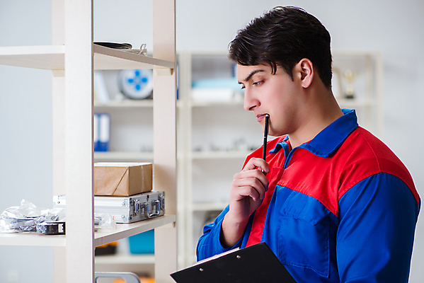 포토 JPG 해외이미지 직업 산업 생각 비즈니스 포장 공장 노동자 선반 사람없음 상자 쌓기 상점 화물 업무 작업 비즈니스맨 배달원 감독 상품 주식 우체부 배송 창고 서비스 경영자 패키지 수납 질서 소매 짐싸기 목록 배려 분배 신발장 공급 해외202105 해외포토 남자 가구 공업 모션 금융 운송업 예절 직장인 리더 파일형식
