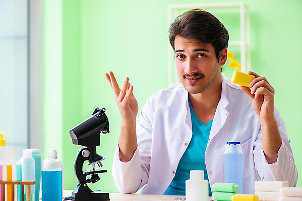 포토 JPG 해외이미지 행복 현미경 실험 사람없음 거품 시험 욕실 의사 액체 실험실 씻기 빨래 생명공학 컨테이너 연구원 청소 세제 과학자 분석 확인 만들기 비누 유리그릇 튜브 보여주기 해결 청소부 변기통 섞기 위생관리 화학물질 화학자 해외202105 해외포토 직업 그릇 교육 감정 산업 과학 컨셉 가사 의학 모션 유리 실험기구 관리 위생용품 청결 의료진 화학 학자 파일형식