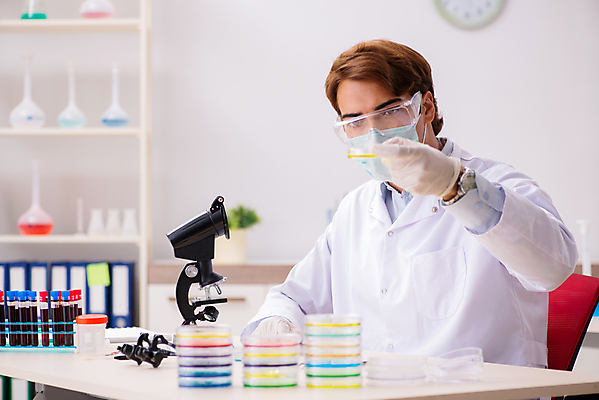 포토 JPG 해외이미지 그릇 접시 과학 유리 현미경 실험 가면 사람없음 물 약 쌓기 의사 액체 혈액 실험실 보호 생명공학 지시 연구원 과학자 분석 생물학 미생물 유리그릇 튜브 핀셋 계량기 발견 조제 개발 화학물질 화학자 살균 해외202105 해외포토 자연요소 직업 식기 교육 컨셉 의학 모션 재질 생물 실험기구 의료진 도구 화학 만들기 학자 파일형식