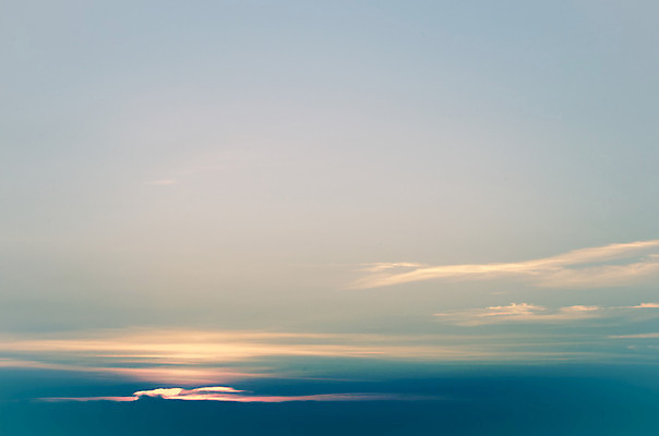 포토 JPG 해외이미지 구름 계절 백그라운드 오렌지 자연 하늘 아침 날씨 휴가 풍경 사람없음 야외 빨간색 여름 파란색 빛 세트 컬러풀 햇빛 태양 노란색 일출 맑음 일몰 봄 광선 가을 흰색 분위기 야간 저녁 상승 천국 내추럴 해외202004 해외202105 해외포토 주간 자연요소 컬러 컨셉 과일 노을 생태계 파일형식