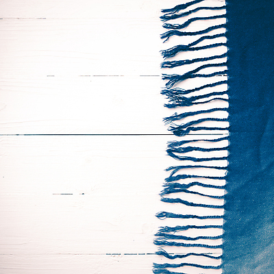 포토 JPG 해외이미지 드레스 옷 여자 백그라운드 겨울 패턴 바람 따뜻함 사람없음 파란색 빛 유행 목도리 가을 흰색 직물 면 우아함 실크 천 질감 부드러움 양모 고립 앞머리 해외202004 해외202105 해외포토 자연요소 헤어스타일 잡화 계절 컬러 컨셉 무늬 날씨 사람 감각 파일형식