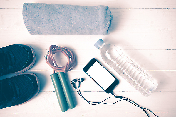 포토 JPG 해외이미지 라이프스타일 밧줄 음식 스포츠 백그라운드 운동화 신발 컨셉 다이어트 건강 사람없음 물 빛 운동복 수건 달리기 운동 점프 장비 흰색 도구 신선 액체 몸무게 날씬함 연습 체육관 트레이너 적자 해외202004 해외202105 해외포토 자연요소 옷 줄 컬러 모션 생활 위생용품 헬스 몸매 파일형식