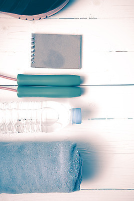 포토 JPG 해외이미지 라이프스타일 밧줄 음식 스포츠 백그라운드 운동화 신발 컨셉 다이어트 건강 사람없음 물 빛 운동복 수건 달리기 운동 점프 장비 흰색 도구 신선 액체 몸무게 날씬함 연습 체육관 트레이너 적자 해외202004 해외202105 해외포토 자연요소 옷 줄 컬러 모션 생활 위생용품 헬스 몸매 파일형식