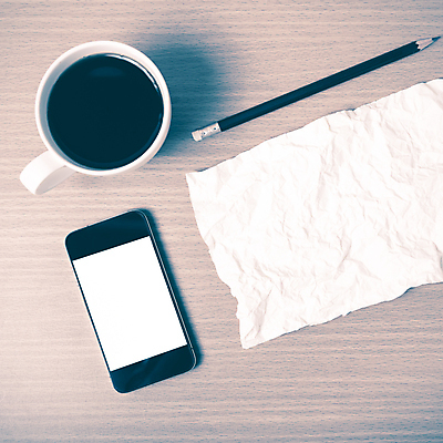 포토 JPG 해외이미지 전통 커피 음식 백그라운드 가방 비즈니스 통신 탁자 모바일 세포 미술 사람없음 목재 컵 스마트폰 핸드폰 사무실 펜 디지털 스크린 쪽지 공책 공백 흰색 업무 정상 삼베 전화기 스마트 책상 교과서 심플 페이지 에스프레소 단절 해외202004 해외202105 해외포토 나무 식기 잡화 음료 컬러 가구 컨셉 재료 문화예술 문구용품 교재 전자제품 스마트기기 필기구 작업 파일형식 천_직물