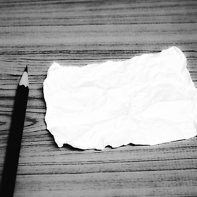 포토 JPG 해외이미지 교육 종이 백그라운드 컨셉 공 추상 새로움 아이디어 창조 사람없음 사무실 연필 쪽지 공백 블록 손상 회색 흰색 기록 거친 주름 실패 좌절 쓰레기 폐기물 스케치 오브젝트 문서 파일 페인트붓 페이지 문제 시트 한조각 덩어리 패드 구김 중고 불규칙 해외202004 해외202105 해외포토 1 감정 컬러 무늬 비즈니스 모션 학용품 미술 필기구 붓 파일형식