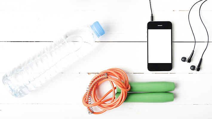 포토 JPG 해외이미지 라이프스타일 밧줄 음식 스포츠 백그라운드 운동화 신발 컨셉 다이어트 건강 사람없음 물 빛 운동복 수건 달리기 운동 점프 장비 흰색 도구 신선 액체 몸무게 날씬함 연습 체육관 트레이너 적자 해외202004 해외202105 해외포토 자연요소 옷 줄 컬러 모션 생활 위생용품 헬스 몸매 파일형식