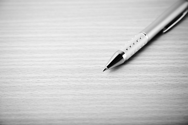 포토 JPG 해외이미지 라이프스타일 디자인 교육 백그라운드 비즈니스 유리 탁자 잉크 사람없음 목재 가로 빛 사무실 펜 금속 검은색 수확 골동품 메시지 황금 클래식 고급 은색 책상 오브젝트 사인 분수 싱글 질감 복고 옛날 스타일 해외202004 해외202105 해외포토 나무 컬러 가구 컨셉 농업 재료 재질 생활 필기구 파일형식