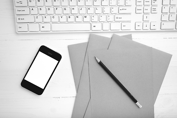 포토 JPG 해외이미지 종이 비즈니스 탁자 표면 모바일 직장 나선형 사람없음 목재 스마트폰 핸드폰 컴퓨터 사무실 연필 우주 쪽지 공책 공백 흰색 키보드 업무 쥐 스마트 책상 공급 카피스페이스 해외202004 해외202105 해외포토 나무 컬러 가구 컨셉 무늬 회사 재료 문구용품 학용품 전자제품 스마트기기 필기구 작업 설치류 파일형식