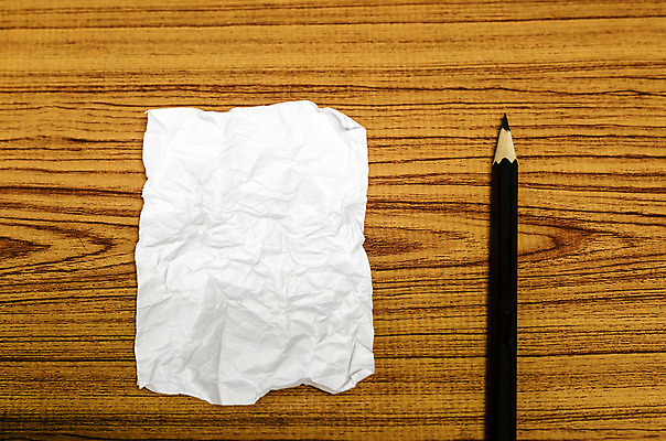 포토 JPG 해외이미지 교육 종이 백그라운드 컨셉 공 추상 새로움 아이디어 창조 사람없음 사무실 연필 쪽지 공백 블록 손상 회색 흰색 기록 거친 주름 실패 좌절 쓰레기 폐기물 스케치 오브젝트 문서 파일 페인트붓 페이지 문제 시트 한조각 덩어리 패드 구김 중고 불규칙 해외202004 해외202105 해외포토 1 감정 컬러 무늬 비즈니스 모션 학용품 미술 필기구 붓 파일형식