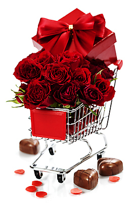 포토 JPG 해외이미지 리본 실내 발렌타인데이 사랑 사람없음 선물상자 장미 초콜릿 쇼핑카 하트 오브젝트 흰배경 담기 해외202004 해외포토 모양 꽃 감정 백그라운드 모션 데이이벤트 디저트 선물 내부 쇼핑 상자 카트 흰색 파일형식