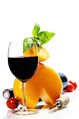 포토 JPG 해외이미지 와인잔 방울토마토 유제품 실내 사람없음 와인 칼 흰배경 바질 고다치즈 해외202004 해외포토 백그라운드 토마토 술잔 치즈 주류 내부 흰색 파일형식