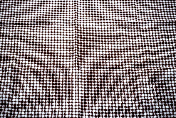 포토 JPG 해외이미지 디자인 백그라운드 패턴 탁자 표면 추상 사람없음 수건 소풍 주방 저녁식사 수확 식탁보 흰색 직물 면 아침식사 담요 질감 체크무늬 정사각형 깅엄 해외202004 해외202105 해외포토 도형 컬러 가구 무늬 농업 위생용품 야외활동 식사 파일형식