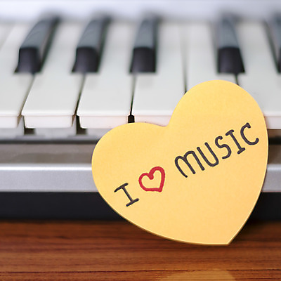 포토 JPG 해외이미지 모양 교육 음악 백그라운드 2 노래 놀이 열쇠 추상 발렌타인데이 사랑 미술 사람없음 목재 빨간색 빛 검은색 쪽지 화목 소리 공연 낭만 흰색 기구 하트 키보드 클래식 달콤 작음 묘사 전자 열정 오디오 멜로디 뮤지컬 해외202004 해외202105 해외포토 나무 감정 컬러 컨셉 무늬 재료 데이이벤트 문화예술 이벤트 전자제품 맛 크기 파일형식