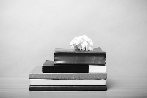 포토 JPG 해외이미지 종이 공 탁자 추상 사람없음 목재 책 사무실 쪽지 공책 재활용 수확 골동품 쓰레기통 오픈 주름 역사 좌절 도서관 쓰레기 폐기물 수집 질감 문서 페이지 시트 낭비 구김 그런지 옛날 원고 중고 폐휴지 해외202004 해외202105 해외포토 나무 교육 감정 가구 컨셉 무늬 농업 비즈니스 재료 모션 문구용품 화장지 친환경 파일형식