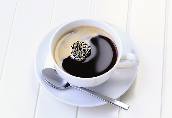 포토 JPG 해외이미지 실내 사람없음 커피잔 티스푼 컵받침 블랙커피 나무배경 해외202004 해외202105 해외포토 커피 백그라운드 잔 내부 숟가락 받침대 파일형식