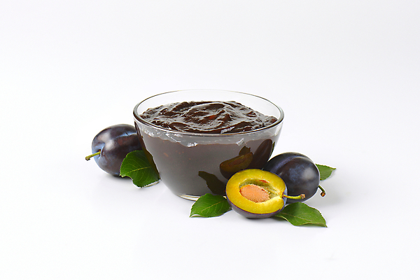 포토 JPG 해외이미지 스튜디오촬영 잎 단면 실내 사람없음 흰배경 유리그릇 과일잼 서양자두 해외202004 해외202105 해외포토 식물 그릇 백그라운드 유리 내부 흰색 잼 파일형식