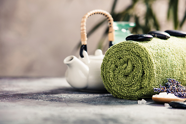 포토 JPG 해외이미지 사람없음 아웃포커스 수건 위생용품 숟가락 찻주전자 스파용품 아로마테라피 입욕소금 해외202004 해외포토 생활용품 주전자 촬영기법 수저 스파 미용용품 오브젝트 소금 테라피 파일형식