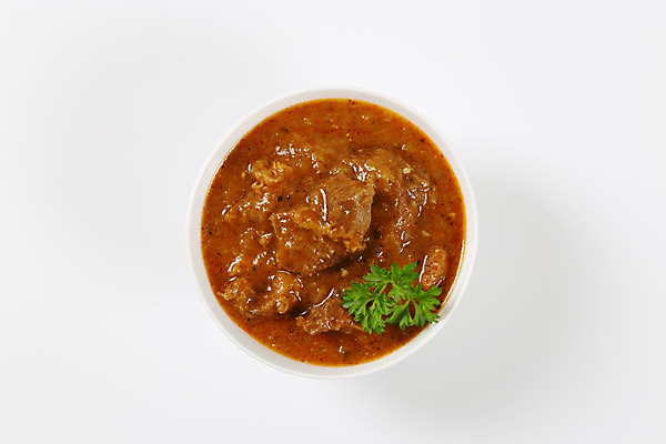 포토 JPG 해외이미지 스튜디오촬영 접시 육류 사람없음 흰배경 스튜 해외202004 해외202105 해외포토 식기 음식 백그라운드 식재료 실내 흰색 파일형식