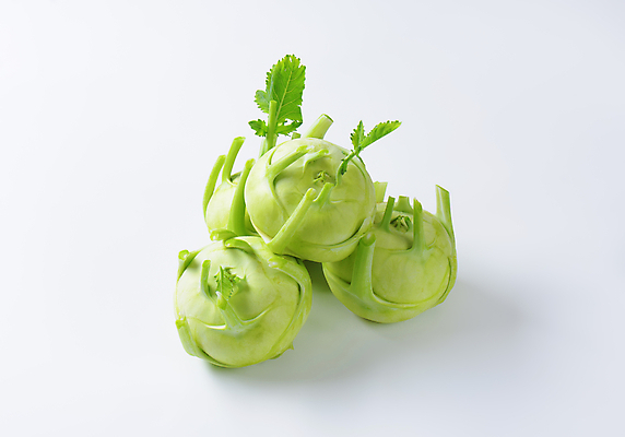 포토 JPG 해외이미지 스튜디오촬영 음식 채소 건강 사람없음 신선 흰배경 유기농 날것 숙성 식용 콜라비 세련 비건 해외202004 해외202105 해외포토 웰빙 백그라운드 실내 흰색 채식주의자 파일형식