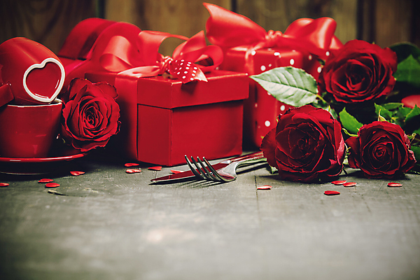 포토 JPG 해외이미지 리본 실내 발렌타인데이 사랑 사람없음 선물상자 장미 커피잔 오브젝트 해외202004 해외포토 꽃 감정 커피 데이이벤트 잔 선물 내부 상자 파일형식