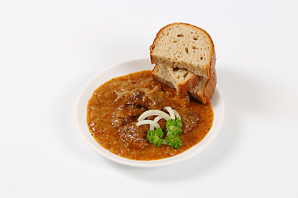 포토 JPG 해외이미지 스튜디오촬영 접시 빵 육류 사람없음 흰배경 스튜 해외202004 해외202105 해외포토 식기 음식 백그라운드 식재료 실내 흰색 파일형식