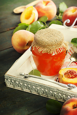 포토 JPG 해외이미지 잎 유리병 디저트 쟁반 사람없음 숟가락 유기농 복숭아 나무숟가락 과일잼 나무탁자 해외202004 해외포토 식물 웰빙 음식 과일 탁자 병_용기 수저 잼 파일형식