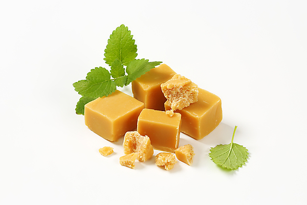 포토 JPG 해외이미지 스튜디오촬영 사탕 사람없음 달콤 큐브 캐러멜 해외202004 해외202105 해외포토 디저트 실내 맛 파일형식