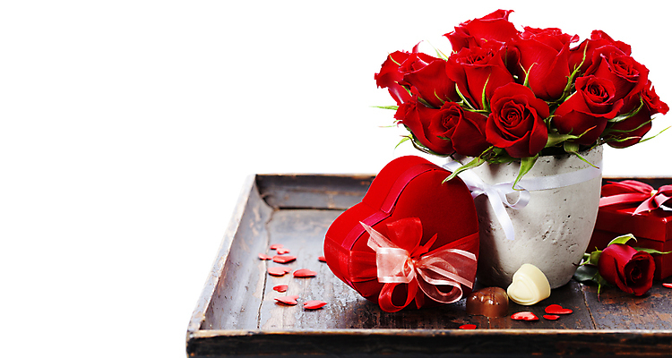 포토 JPG 해외이미지 실내 발렌타인데이 사랑 사람없음 선물상자 장미 초콜릿 꽃병 하트 오브젝트 흰배경 하트상자 나무쟁반 해외202004 해외포토 모양 꽃 감정 백그라운드 데이이벤트 디저트 쟁반 선물 내부 목재 상자 흰색 파일형식