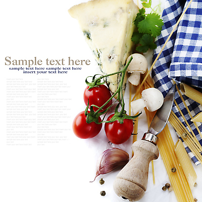 포토 JPG 해외이미지 방울토마토 유제품 실내 마늘 타이포그라피 사람없음 버섯 식탁보 칼 흰배경 블루치즈 파스타면 카피스페이스 해외202004 고르곤졸라치즈 해외포토 문자 백그라운드 토마토 채소 치즈 파스타 내부 공백 흰색 면류 파일형식