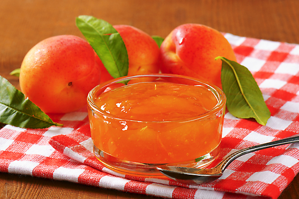 포토 JPG 해외이미지 잎 실내 사람없음 숟가락 식탁보 체크무늬 유리그릇 과일잼 살구 살구잼 나무배경 해외202004 해외202105 해외포토 식물 그릇 백그라운드 무늬 과일 유리 수저 내부 잼 파일형식