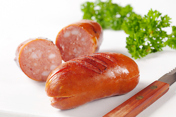 포토 JPG 해외이미지 음식 도마 육류 돼지고기 사람없음 소고기 소시지 그릴 정크푸드 바비큐 굽기 해로움 해외202004 해외202105 해외포토 컨셉 식재료 주방용품 가공식품 구이 파일형식