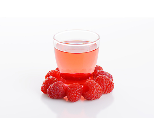 포토 JPG 해외이미지 스튜디오촬영 잔 실내 사람없음 과일주스 흰배경 산딸기 해외202004 해외202105 해외포토 식기 백그라운드 과일 내부 주스 흰색 파일형식