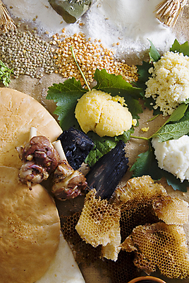 포토 JPG 해외이미지 식물 음식 빵 다이어트 육류 옥수수 씨앗 사람 사람없음 도구 시간 시리얼 굽기 밀가루 사냥꾼 꿀 선사시대 기간 땅바닥 수수 작살 정물화 해외202004 해외202105 해외포토 직업 식재료 곡류 바닥 건강 역사 가루 구이 그림 파일형식