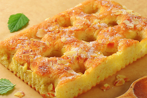 포토 JPG 해외이미지 스튜디오촬영 음식 조각 부분 디저트 사람없음 케이크 달콤 아침식사 굽기 아몬드 해외202004 해외202105 스펀지케이크 해외포토 실내 식사 견과류 맛 구이 파일형식