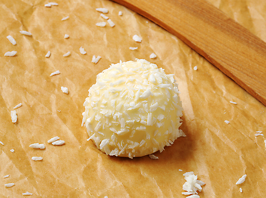 포토 JPG 해외이미지 스튜디오촬영 1 종이 음식 크리스마스 공 디저트 사탕 사람없음 쿠키 과자 초콜릿 대접 달콤 가득함 크림 코코넛 눈덩이 마시멜로우 바닐라 양피지 프랄린 맛있는 해외202004 해외202105 해외포토 기념일 과일 눈_날씨 실내 맛 파일형식