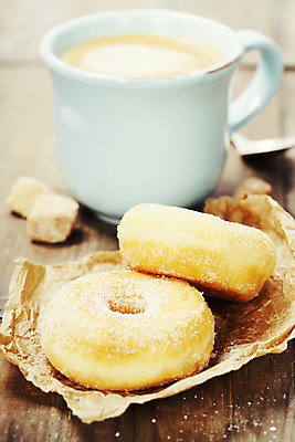 포토 JPG 해외이미지 스튜디오촬영 커피 디저트 실내 사람없음 도넛 해외202004 해외포토 음료 음식 내부 파일형식