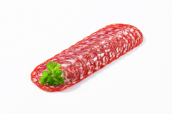 포토 JPG 해외이미지 스튜디오촬영 음식 조각 육류 돼지고기 사람없음 소시지 흰배경 훈제 살라미 스페인요리 치유 편육 해외202004 해외202105 해외포토 백그라운드 식재료 실내 흰색 가공식품 스페인 파일형식 유럽 컬러 내부 나라