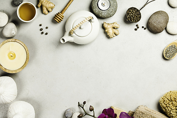 포토 JPG 해외이미지 프레임 실내 사람없음 하이앵글 찻주전자 흰배경 아로마 향초 아로마테라피 생강 스톤 허니디퍼 허브볼 카피스페이스 해외202004 차거름망 해외포토 뷰포인트 백그라운드 채소 초 주전자 내부 공백 흰색 도구 테라피 파일형식