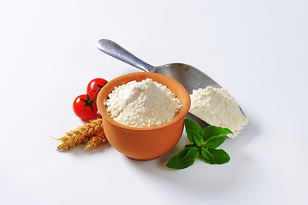 포토 JPG 해외이미지 스튜디오촬영 접시 음식 토마토 재료 주방용품 사람없음 쌓기 금속 흰색 사발 냄비 가루 굽기 국자 날것 밀가루 흙더미 녹말 땅바닥 정물화 해외202004 해외202105 해외포토 식기 컬러 생활용품 채소 모션 재질 바닥 실내 흙 사기그릇 솥 구이 그림 파일형식 더미