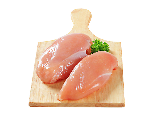 포토 JPG 해외이미지 실내 파슬리 생고기 사람없음 닭고기 신선 흰배경 날것 나무도마 닭가슴살 생닭 해외202004 해외202105 해외포토 백그라운드 채소 도마 육류 내부 목재 흰색 닭 파일형식