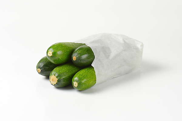 포토 JPG 해외이미지 스튜디오촬영 음식 채소 호박 사람없음 초록색 농작물 신선 그룹 흰배경 날것 국산 스쿼시 흙더미 숙성 주키니 해외202004 해외202105 해외포토 스포츠 컬러 백그라운드 농업 실내 구기 흙 흰색 파일형식 더미