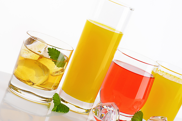 포토 JPG 해외이미지 스튜디오촬영 안경 음료 분홍색 과일 유리 주류 종류 사람없음 빨간색 물 노란색 얼음 주스 신선 칵테일 오렌지주스 레몬 가득함 흰배경 상쾌 산딸기 시럽 양주 모음 보드카 위스키 정물화 해외202004 해외202105 해외포토 자연요소 잡화 감정 컬러 백그라운드 재질 실내 한글 흰색 과일주스 그림 파일형식